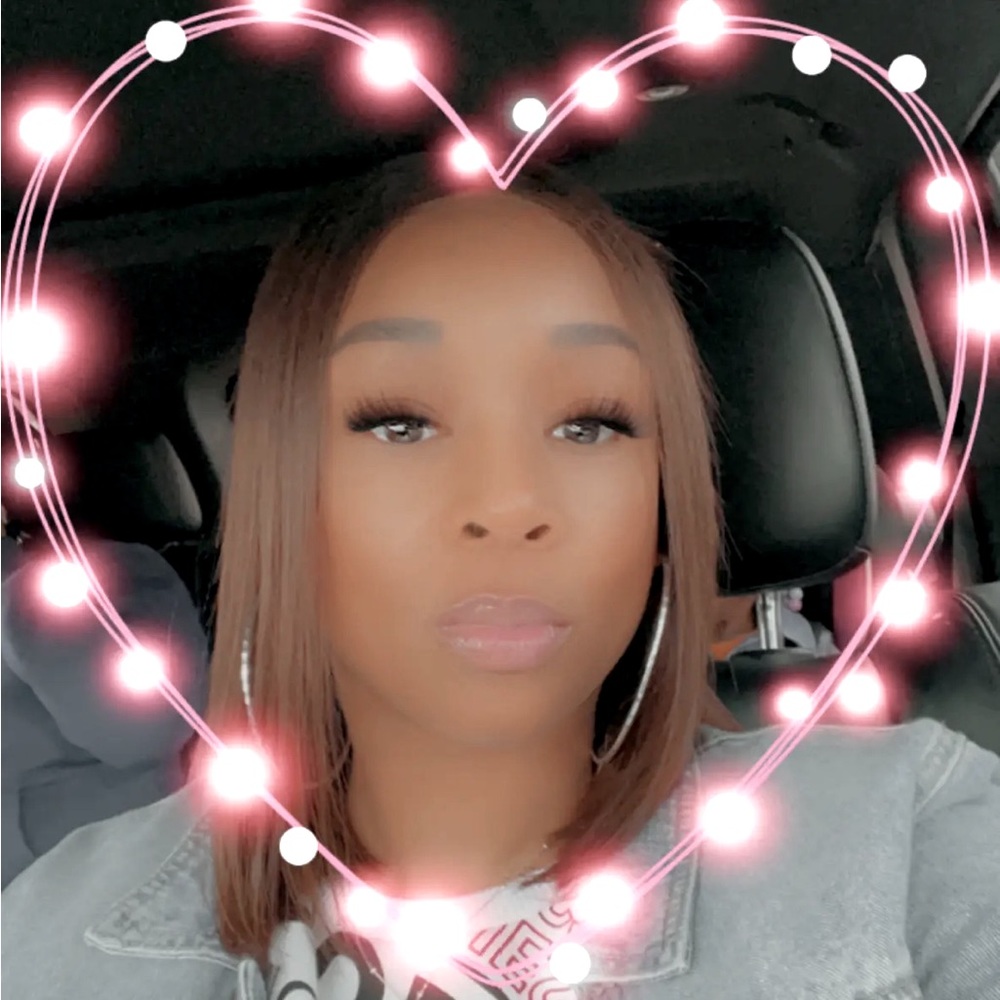 Meet your Posher, Tisha